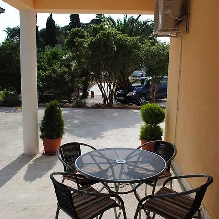 Kairos - Bili 9 Apartment Kastela