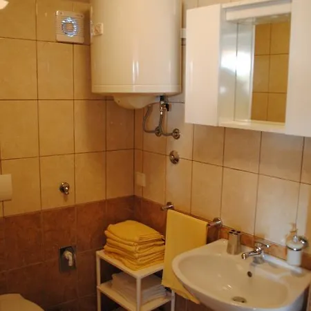 Apartment Kairos - Bili 9