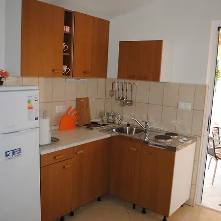Apartment Kairos - Bili 9